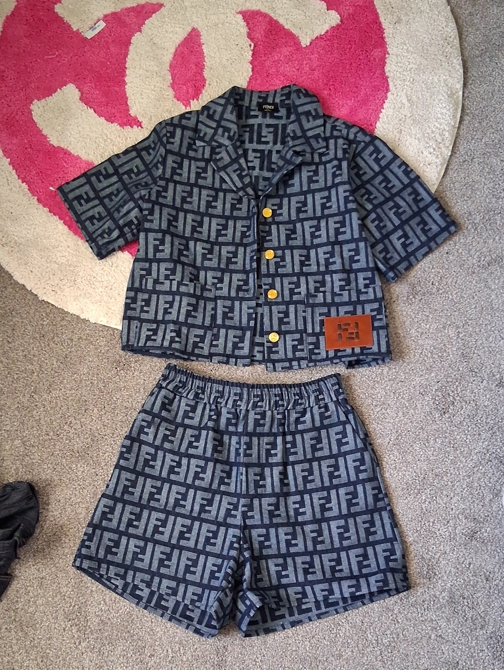 Short Set